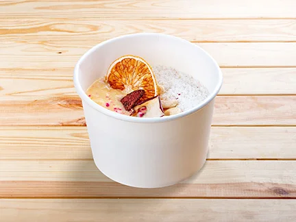 Frühstück Tropischer Smoothie-Bowl