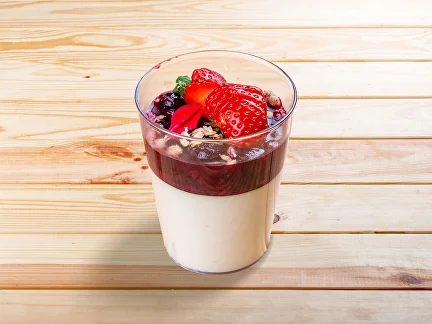 Zweites Frühstück (zweites Gericht) Panna Cotta