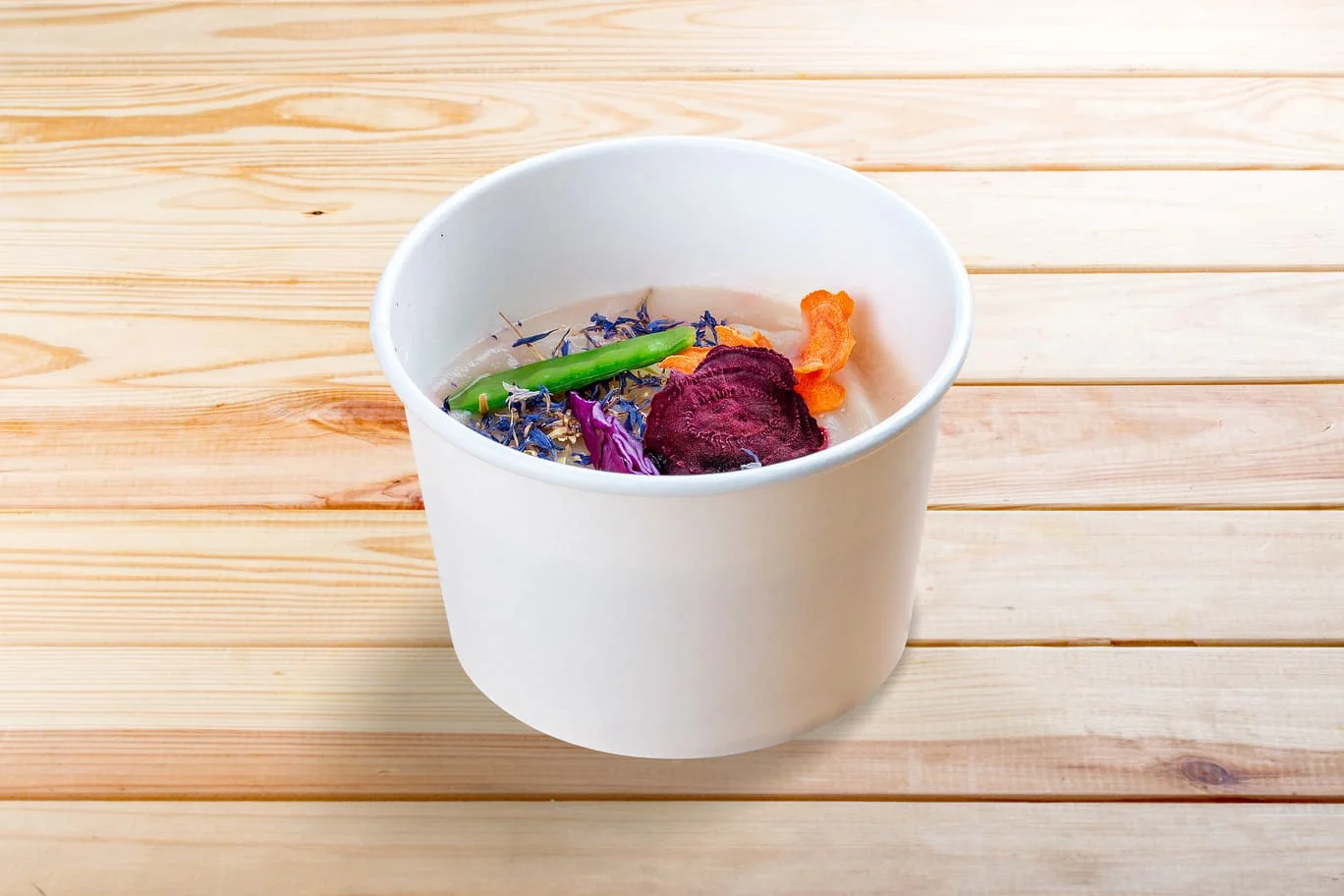 Mittagessen Püreesuppe aus Selleriewurzeln