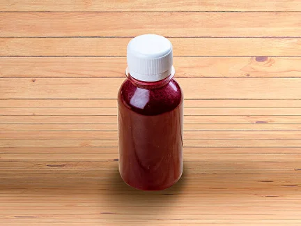 Zweites Frühstück (zweites Gericht) Frischer Saft „Energy“ (Apfel, Rote Beete, Ingwer, Zitrone)